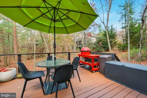 Exterior - 103 Killmon Rd, Basye, VA 22810 photo 6 of 19