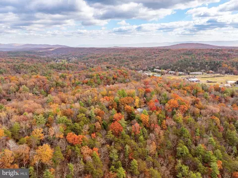 View/Area - 103 Killmon Rd, Basye, VA 22810 photo 7 of 10