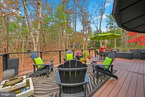 Exterior - 103 Killmon Rd, Basye, VA 22810 photo 5 of 19