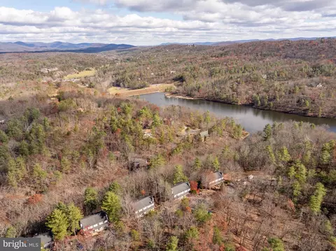 547 A King, Basye, VA 22810