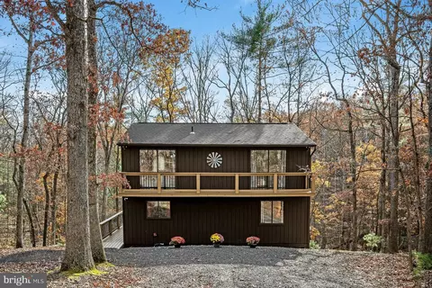 33 Holly Ct, Mount Jackson, VA 22842