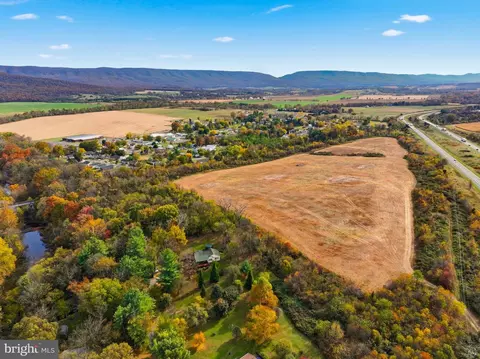 Mill Creek Lane, Mount Jackson, VA 22842