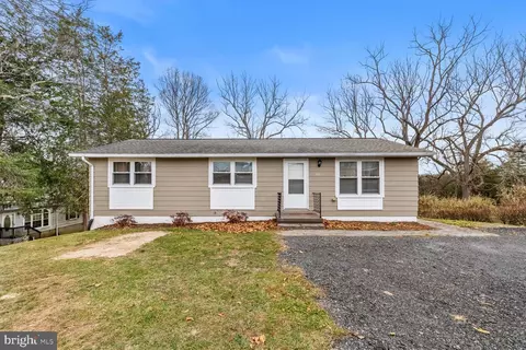100 Orchard St, Edinburg, VA 22824
