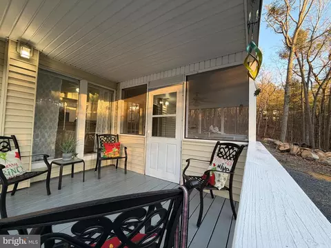 Exterior - 359 Straton Way, Basye, VA 22810 photo 4 of 9