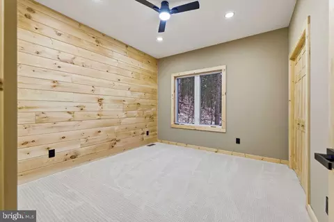 Bedroom - 67 Knight Dr, Basye, VA 22810 photo 2 of 6