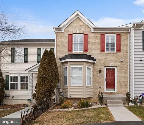 509 Hupps Hill Ct, Strasburg, VA 22657