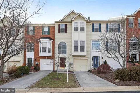 188 Oxbow Dr, Strasburg, VA 22657
