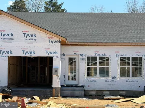 339 Lora Dr, Woodstock, VA 22664
