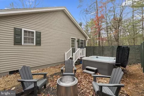 36 Picard, Basye, VA 22810