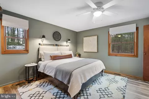 Bedroom - 162 Forrest St, Basye, VA 22810 photo 2 of 7
