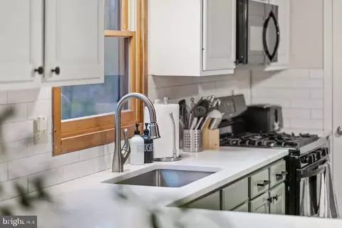 Kitchen - 162 Forrest St, Basye, VA 22810 photo 2 of 2