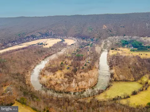 362 Riverview Drive, Maurertown, VA 22644