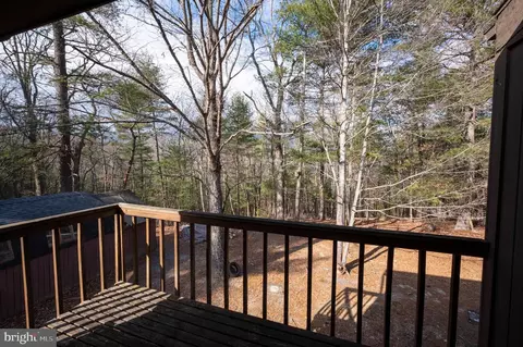 Exterior - 377 Spitz #100 A&B, Basye, VA 22810 photo 19 of 22
