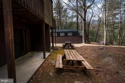 Exterior - 377 Spitz #100 A&B, Basye, VA 22810 photo 7 of 22
