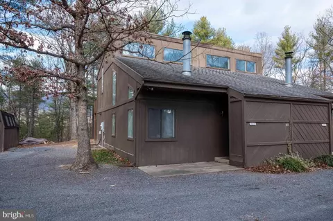 Exterior - 377 Spitz #100 A&B, Basye, VA 22810 photo 17 of 22