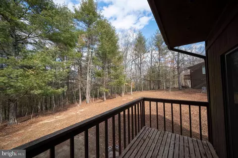 Exterior - 377 Spitz #100 A&B, Basye, VA 22810 photo 11 of 22