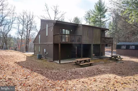 Exterior - 377 Spitz #100 A&B, Basye, VA 22810 photo 8 of 22