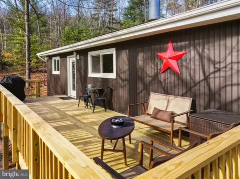 Exterior - 151 Patrick Ln, Mount Jackson, VA 22842 photo 7 of 14