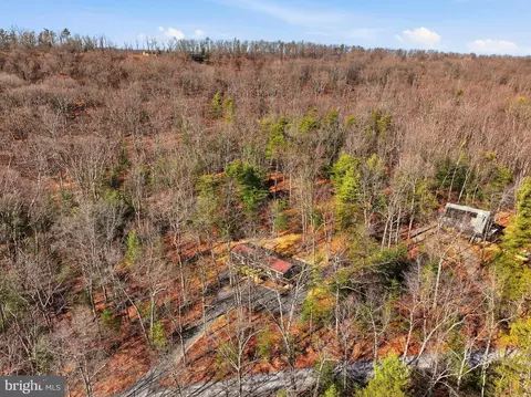 View/Area - 151 Patrick Ln, Mount Jackson, VA 22842 photo 9 of 12