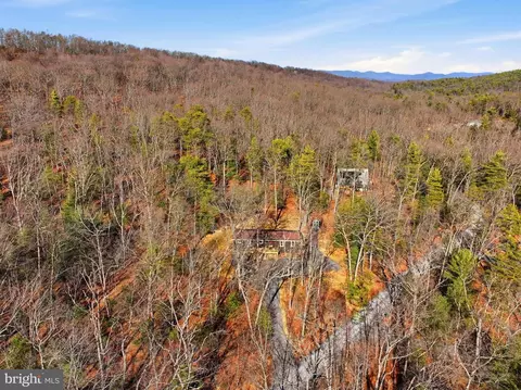 View/Area - 151 Patrick Ln, Mount Jackson, VA 22842 photo 6 of 12