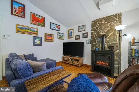 Living - 151 Patrick Ln, Mount Jackson, VA 22842 photo 1 of 1