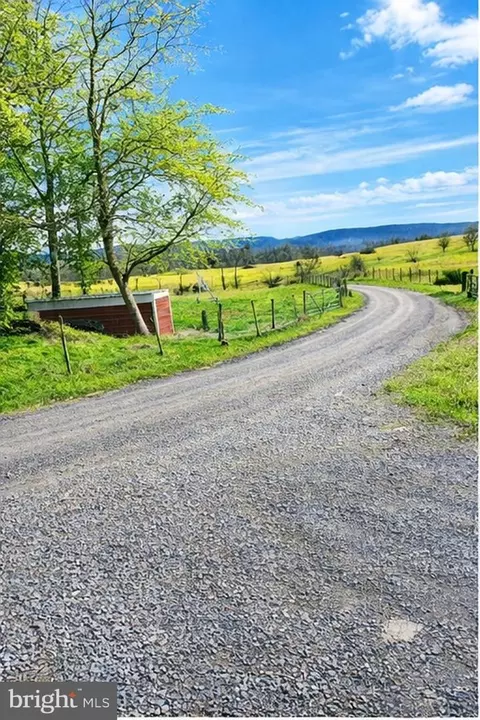 Kibler Road, Quicksburg, VA 22847