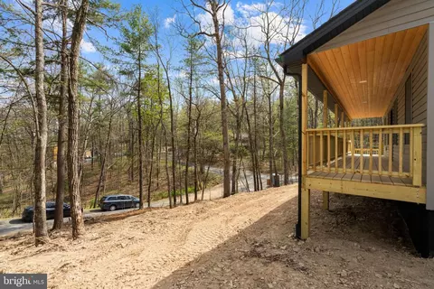 Exterior - 5 Pin Oak Ln, Basye, VA 22810 photo 3 of 5