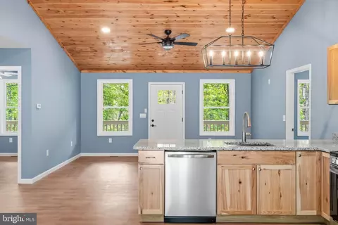 Other - 5 Pin Oak Ln, Basye, VA 22810 photo 4 of 10