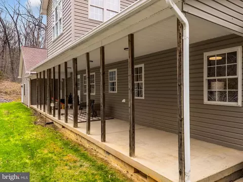 Exterior - 1029 Fleming Park Rd, Mount Jackson, VA 22842 photo 6 of 8