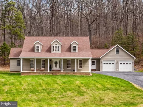 1029 Fleming Park Rd, Mount Jackson, VA 22842