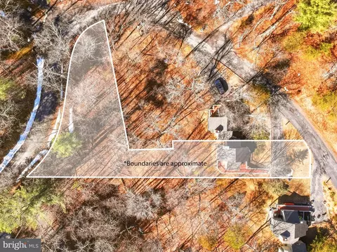 View/Area - 331 King # A, Basye, VA 22810 photo 9 of 11