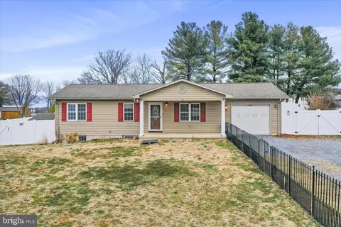 241 Grover Rd, Edinburg, VA 22824