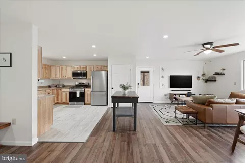 8258 Supinlick Ridge Rd, Mount Jackson, VA 22842