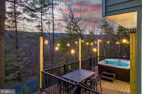 Exterior - 1355 Greenview Dr, Basye, VA 22810 photo 12 of 25