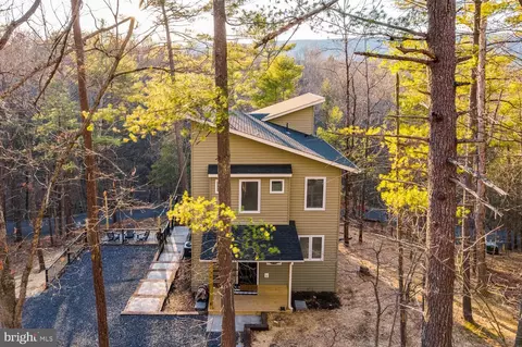 Exterior - 1355 Greenview Dr, Basye, VA 22810 photo 9 of 25
