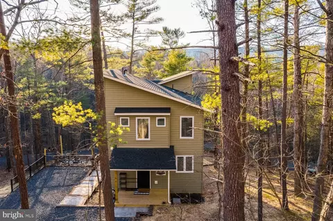 Exterior - 1355 Greenview Dr, Basye, VA 22810 photo 5 of 25