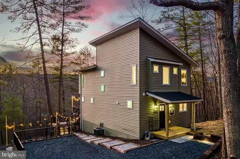 Exterior - 1355 Greenview Dr, Basye, VA 22810 photo 10 of 25