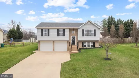 36 Ellen Dr, Strasburg, VA 22657