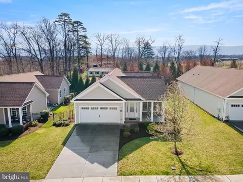 1029 Sun Poppy Ct, Woodstock, VA 22664