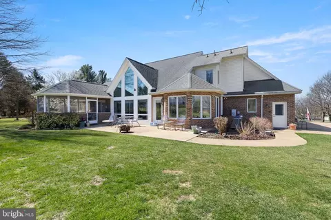 Exterior - 474 Beaver Ln, Mount Jackson, VA 22842 photo 6 of 10
