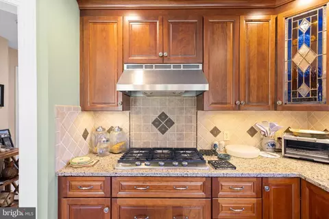 Kitchen - 474 Beaver Ln, Mount Jackson, VA 22842 photo 4 of 6