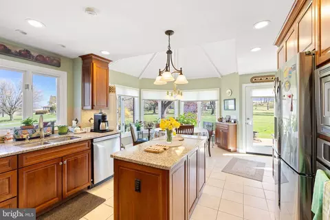 Kitchen - 474 Beaver Ln, Mount Jackson, VA 22842 photo 5 of 9