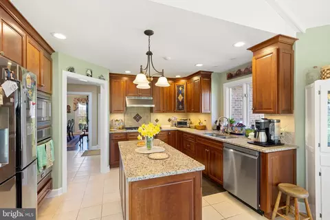Kitchen - 474 Beaver Ln, Mount Jackson, VA 22842 photo 3 of 9
