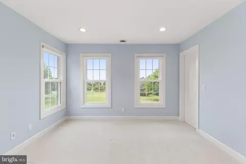 Bedroom - 474 Beaver Ln, Mount Jackson, VA 22842 photo 5 of 11