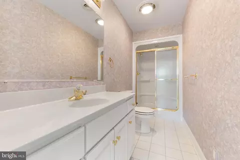 Bath - 474 Beaver Ln, Mount Jackson, VA 22842 photo 7 of 7