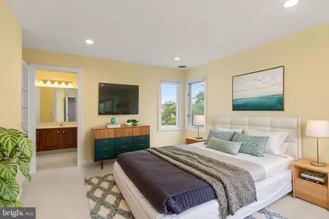 Bedroom - 474 Beaver Ln, Mount Jackson, VA 22842 photo 10 of 11