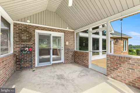 Exterior - 474 Beaver Ln, Mount Jackson, VA 22842 photo 6 of 14
