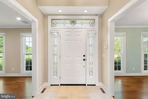 Entry Way - 474 Beaver Ln, Mount Jackson, VA 22842 photo 1 of 3