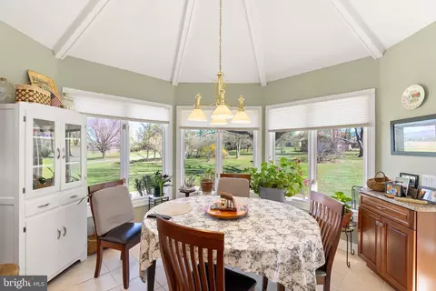 Dining - 474 Beaver Ln, Mount Jackson, VA 22842 photo 3 of 3
