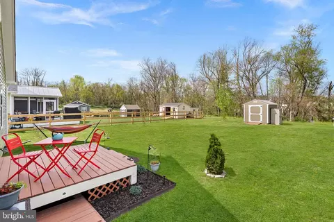 Exterior - 194 Craig St, Mount Jackson, VA 22842 photo 6 of 11